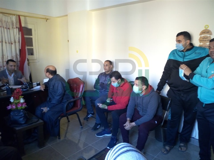 بالصور.. «صدي العرب» يرصد إجراءات عزل قرية «كفر العجمي» في بيلا بكفر الشيخ بعد ظهور 9 حالات مصابة بـ«كورونا»