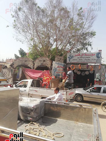 محافظ الجيزة ..تشميع مقهى بمدخل المعتمدية لخرقها قرارات الغلق وإستقبالها للمواطنين