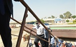 خلال جولته بمحافظة السويس.. الفريق أسامة ربيع يتفقد أعمال بناء سفن الصيد بشركة ترسانة السويس ويعلن تطوير المركز الطبي
