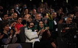 بالصور.. منى زكي أثناء تكريمها في مهرجان القاهرة السينمائي: هفضل أحلم