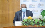 وزير التنمية المحلية يناقش أماكن محطات شحن السيارات الكهربائية بالقليوبية 