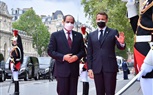  استقبال الرئيس الفرنسي للرئيس بقصر المؤتمرات بباريس