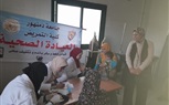 بالتنسيق مع جامعة دمنهور .. تنفيذ قافلة سكانية طبية بقرية النخلة البحرية بمركز أبو حمص