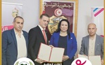 الإتحاد العربي للأسر المنتجة يوقّع اتفاقية شراكة مع وزارة الأسرة والمرأة والطفولة وكبار السن بالجمهورية التونسية 
