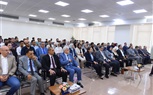 وزير العمل يُسلم شهادات إجتياز دورة تدريبية على مهنة 