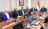 وزير العمل يلتقي وفدًا من شركة 