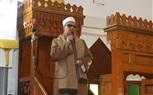 محافظ سوهاج يؤدي صلاة الجمعة بمسجد الشرطة بحي شرق