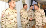 الفريق أشرف سالم زاهر القائد العام للقوات المسلحة وزير الدفاع والإنتاج الحربى يلتقى عدداً من مقاتلى الجيشين الثانى والثالث الميدانيين 