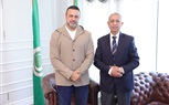 الأكاديمية العربية تستضيف الداعية مصطفى حسني في ندوة طلابية ملهمة لتعزيز الوعي والحوار الفكري
