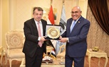 رئيس الهيئة العربية للتصنيع يبحث مع سفير جمهورية أرمينيا بالقاهرة فتح آفاق جديدة من التعاون والشراكة والاستثمار في كافة مجالات التصنيع المختلفة