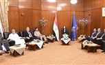 محافظ البحيرة تستقبل وفود المهنئين بعيد الأضحى المبارك.. وتؤكد: وحدة الصف والتلاحم الوطني أساس دعم مسيرة التنمية والاستقرار