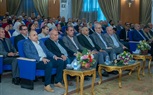 وزير الدولة للإنتاج الحربي يتفقد شركة بنها للصناعات الإلكترونية لمتابعة سير العملية الإنتاجية