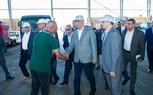 وزير الدولة للإنتاج الحربي يتفقد شركة بنها للصناعات الإلكترونية لمتابعة سير العملية الإنتاجية