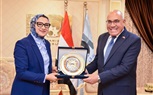 العربية للتصنيع تبحث مع محافظ الوادي الجديد توسيع التعاون لدعم مشروعات التنمية
