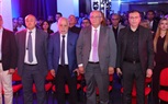 في عرض إبداعي مسرحي.. رئيس الأكاديمية العربية يشهد مشروعات تخرج طلاب كلية اللغة والإعلام بالقرية الذكية