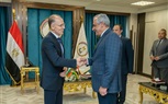 تنفيذًا لتوجيهات الرئيس السيسي.. وزير الدولة للإنتاج الحربي يبحث مع سفير بلغاريا تعزيز الشراكات الصناعية وتوطين التكنولوجيا