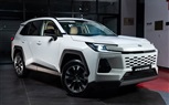 تويوتا ليبيا تدشن عصر السيارات الهجينة مع (RAV4 Hybrid) وتكشف عن Land Cruiser FJ الجديدة