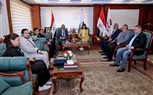 محافظ سوهاج يستقبل السفيرة نبيلة مكرم بالتزامن مع انطلاق قافلة التحالف الوطني بقرية بناويط بالمراغة