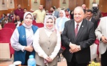 جامعة سوهاج تكرم محمد عميرة أمين كلية الآداب لبلوغه سن المعاش 