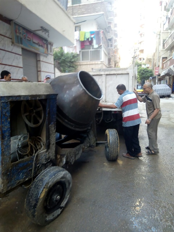 حي منتزه اول يوقف اعمال البناء ب ٤ عقارات مخالفة 