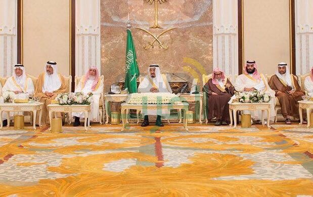 خادم الحرمين يستقبل رئيس مجلس الأمة الكويتى ووزير الأوقاف