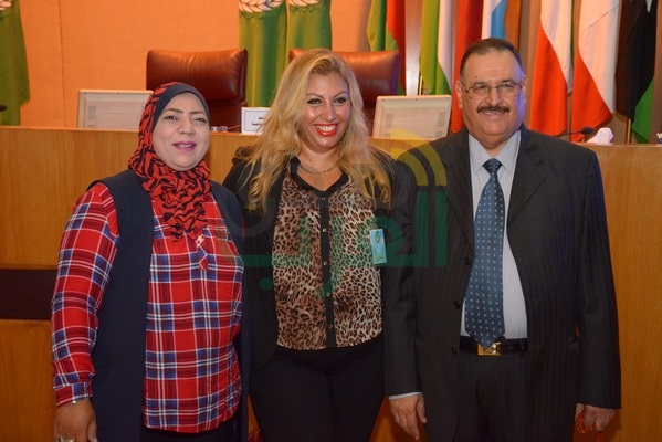 تكريم شخصيات عربية هامة باحتفالية جائزة الشيخ "عيسى آل خليفة" للعمل التطوعي تكريم شخصيات عربية هامة باحتفالية جائزة الشيخ "عيسى آل خليفة" للعمل التطوعي