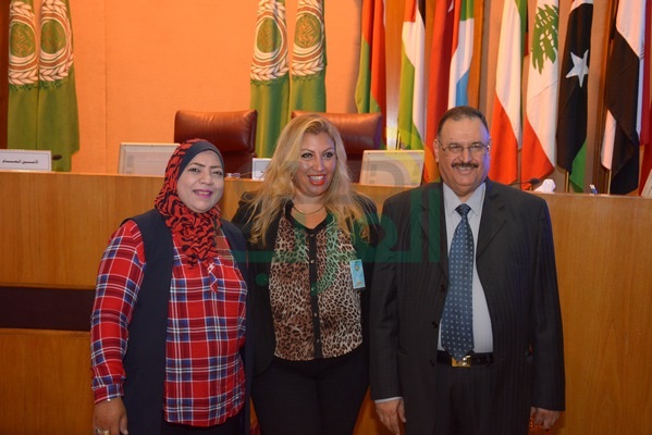 تكريم شخصيات عربية هامة باحتفالية جائزة الشيخ "عيسى آل خليفة" للعمل التطوعي تكريم شخصيات عربية هامة باحتفالية جائزة الشيخ "عيسى آل خليفة" للعمل التطوعي
