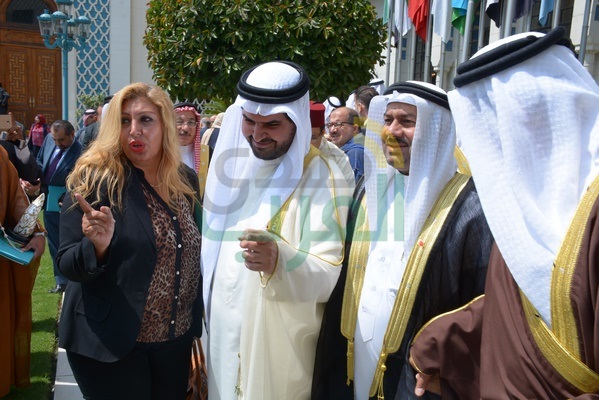 تكريم شخصيات عربية هامة باحتفالية جائزة الشيخ "عيسى آل خليفة" للعمل التطوعي تكريم شخصيات عربية هامة باحتفالية جائزة الشيخ "عيسى آل خليفة" للعمل التطوعي