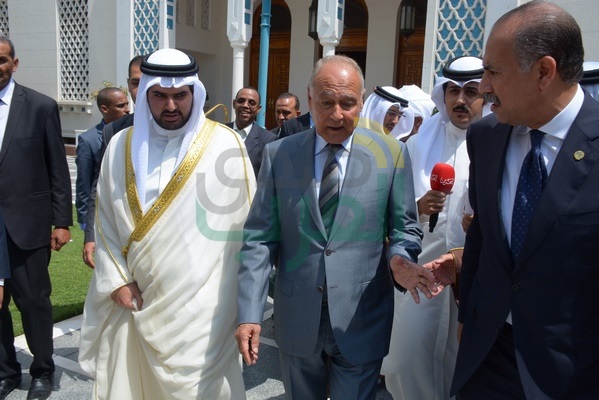 تكريم شخصيات عربية هامة باحتفالية جائزة الشيخ "عيسى آل خليفة" للعمل التطوعي تكريم شخصيات عربية هامة باحتفالية جائزة الشيخ "عيسى آل خليفة" للعمل التطوعي