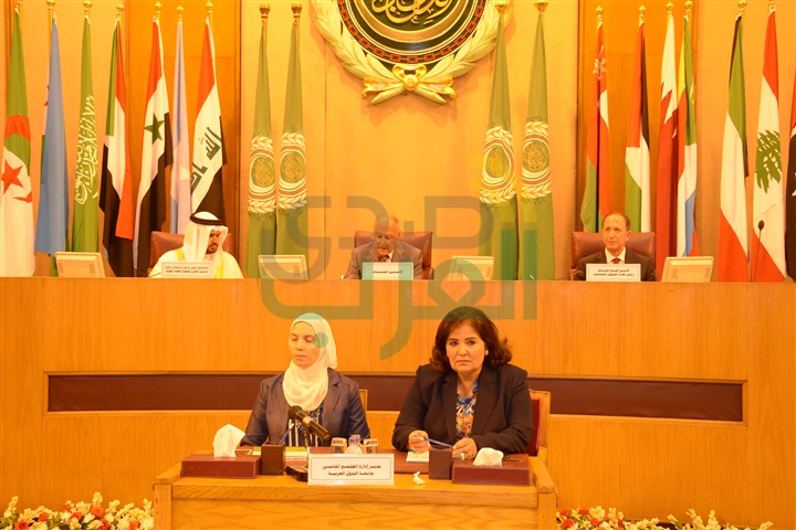 تكريم شخصيات عربية هامة باحتفالية جائزة الشيخ "عيسى آل خليفة" للعمل التطوعي تكريم شخصيات عربية هامة باحتفالية جائزة الشيخ "عيسى آل خليفة" للعمل التطوعي