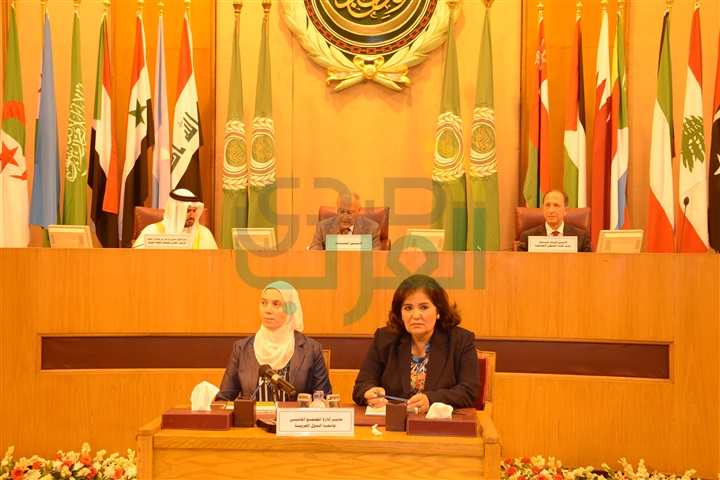 تكريم شخصيات عربية هامة باحتفالية جائزة الشيخ "عيسى آل خليفة" للعمل التطوعي تكريم شخصيات عربية هامة باحتفالية جائزة الشيخ "عيسى آل خليفة" للعمل التطوعي