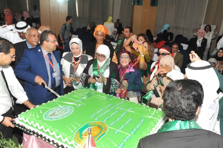 بالصور الاحتفال باليوم الوطنى السعودى خلال المؤتمر الاول للارشاد التربوى