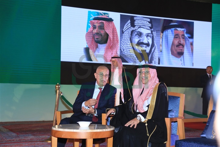 بالصور .. أحمد قطان يستقبل الوزراء والسفراء وكبار رجال الدولة خلال الاحتفال باليوم السعودي الـ 87