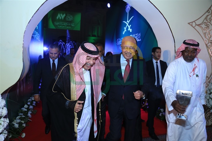 بالصور .. أحمد قطان يستقبل الوزراء والسفراء وكبار رجال الدولة خلال الاحتفال باليوم السعودي الـ 87