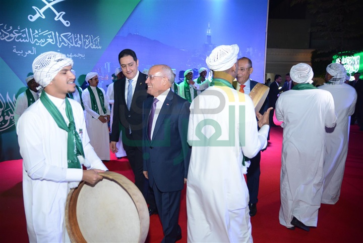 بالصور .. أحمد قطان يستقبل الوزراء والسفراء وكبار رجال الدولة خلال الاحتفال باليوم السعودي الـ 87