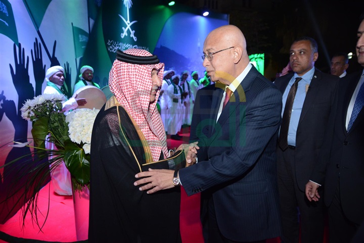 بالصور .. أحمد قطان يستقبل الوزراء والسفراء وكبار رجال الدولة خلال الاحتفال باليوم السعودي الـ 87