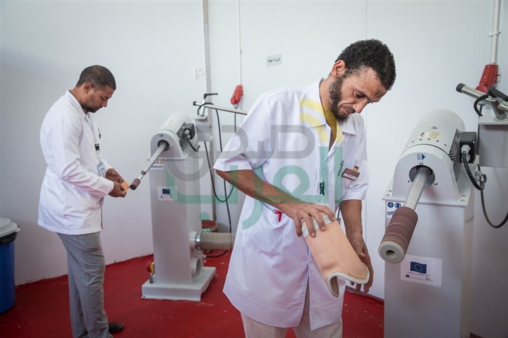 الاتحاد الأوروبي يدعم إزالة الألغام بعد 75 عاما على معارك العلمين