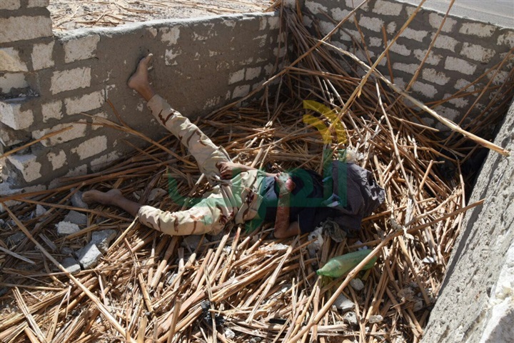 مقتل 13 إرهابيًا بحوزتهم أحزمة ناسفة وأسلحة فى تبادل لإطلاق النار مع الشرطة