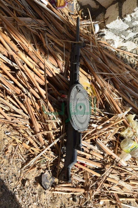 مقتل 13 إرهابيًا بحوزتهم أحزمة ناسفة وأسلحة فى تبادل لإطلاق النار مع الشرطة