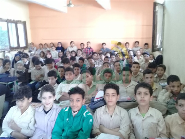 قوافل التعليم للمتابعة الجماعية للتعليم الأساسى تواصل إزالة السلبيات بالمدارس