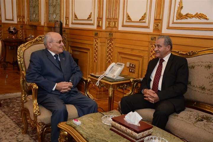 تعاون "مصري–روسي" لتصنيع آلات ومعدات تطوير مجمعات الصوامع والمطاحن 