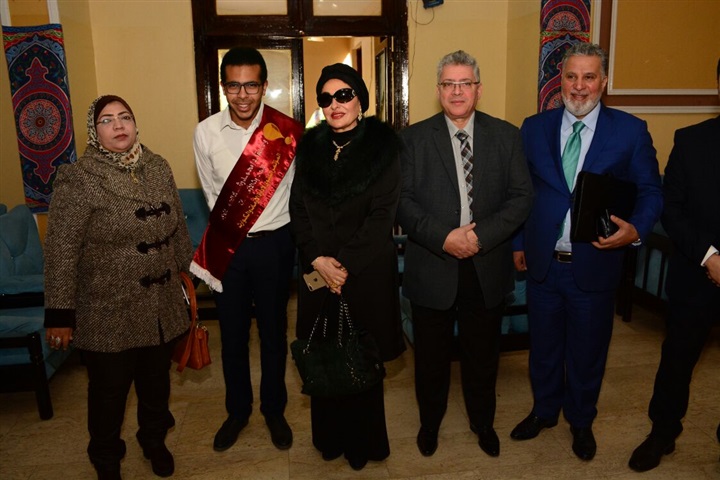 نوال الصباح ضيف شرف المؤتمر الثانى والعشرون الذى تنظمة وحدة بحوث الأزمات
