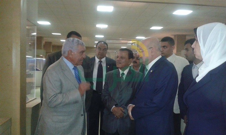 زاهي حواس: مصر تتعرض للغزو والإرهاب منذ الهكسوس ولكنها محمية من الله
