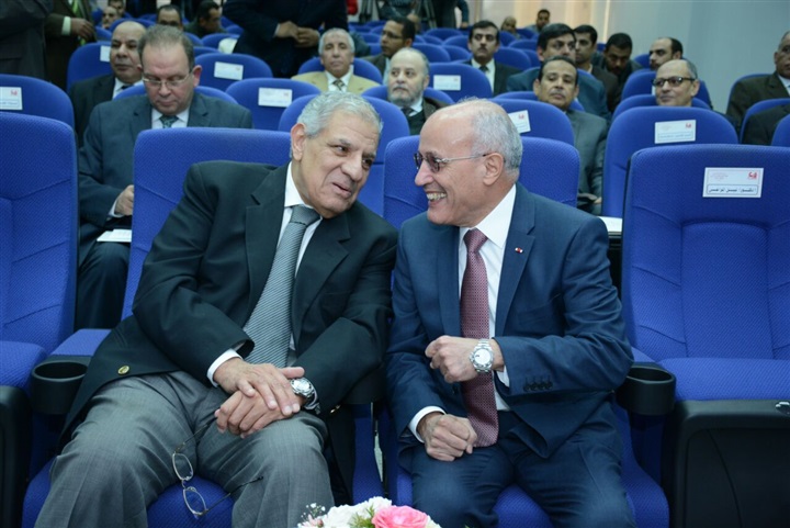 "محلب" و"العصار" يشهدان الإعلان عن تكنولوجيا جديدة لمعالجة المياه