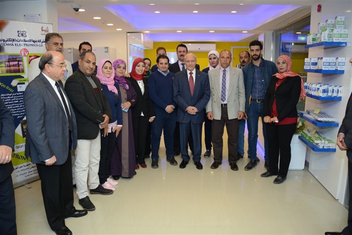 "العصار" يفتتح معرض المنتجات المدنية بـ"رمسيس" بعد تطويره