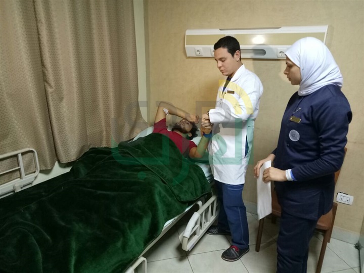 مصر تستقبل عدد من مصابي العملية الارهابية ببني غازي للعلاج بمستشفيات القوات المسلحة