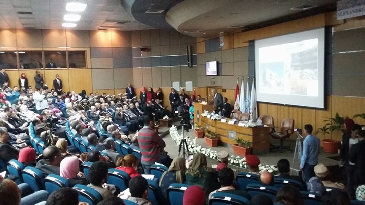 محلب: نفذنا 3195 مشروعًا قوميًا بتكلفة 667 مليار جنيه
