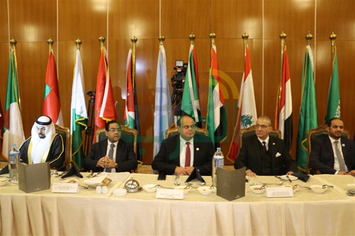محافظ مطروح يتوج بجائزة التميز العربى فى الإدارة الحكومية والتنمية للمرة الثالثة