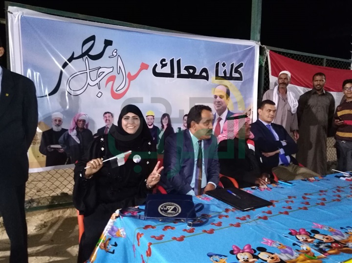 بالصور.. آلاف المواطنين يشاركون فى مؤتمرات جماهيرية لدعم «السيسى» فى الانتخابات الرئاسية