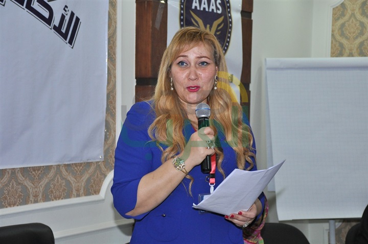 الأكاديمية العربية تكرم أماني الموجي وعلي مبارك